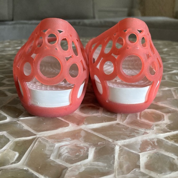 SOLD!  Crocs Adrina Flat in grapefruit - Picture 4 of 10